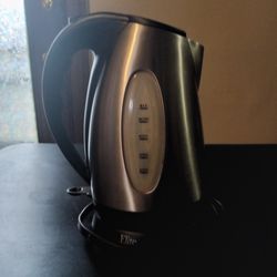 Electric Kettle 