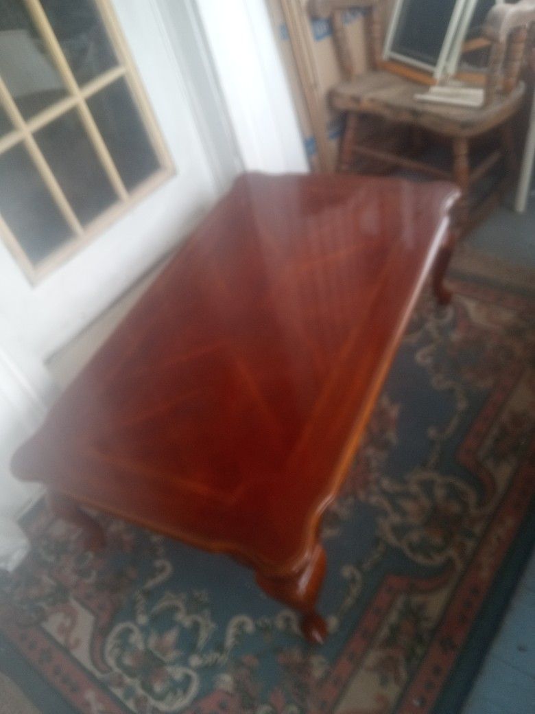 Beautiful Coffee Table 45" x 16"