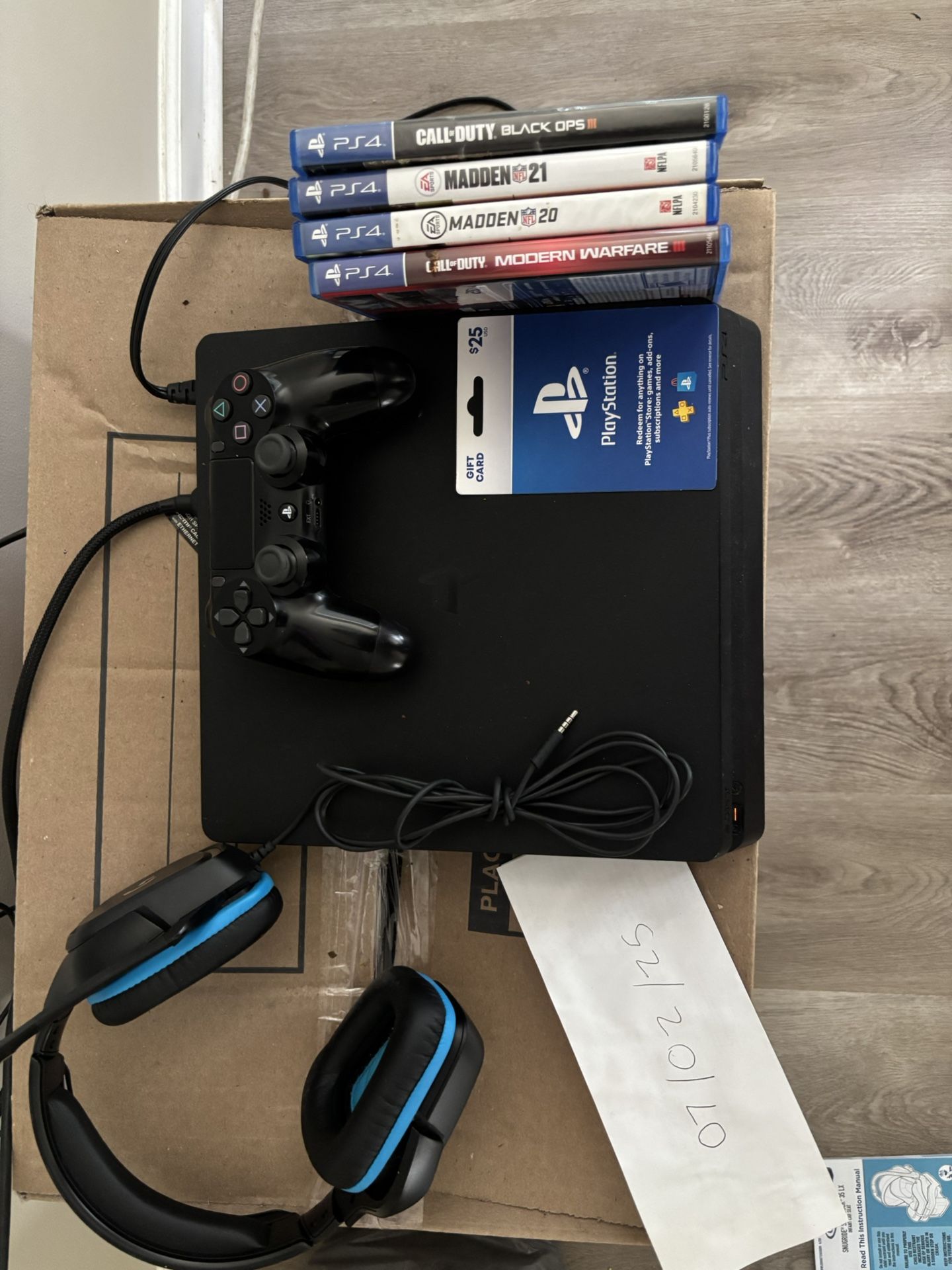 PS4 slim 1tb w/ bundle (psPlus$25, headset, 4 games)