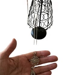 Vintage Necklace, chain with two petals 