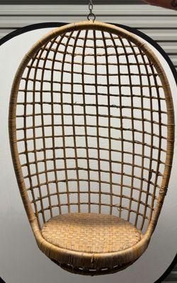 Boho Vintage 1970’s Bamboo/Rattan Hanging Egg Chair