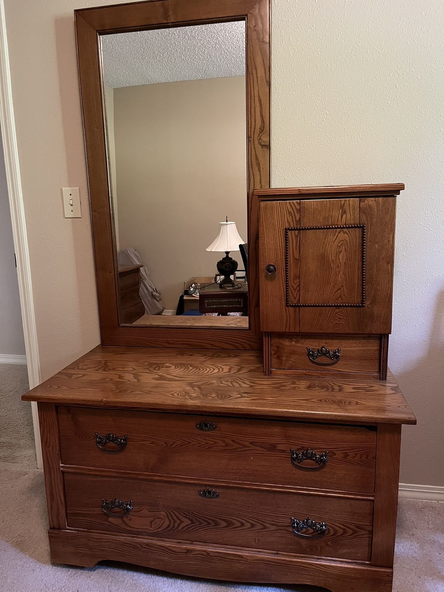 Antique Gentlemen’s Dresser