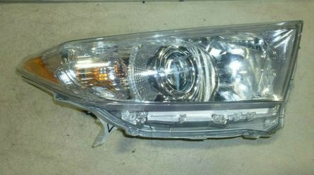 11 12 13 2011 2012 2013 TOYOTA HIGHLANDER RIGHT PASSENGER HEADLIGHT HEAD LIGHT LAMP OEM
