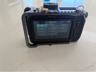 Blackmagic pocket cinema camera 4k with cage