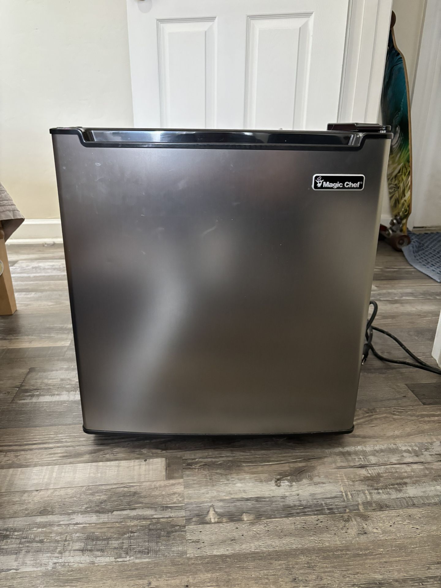 Magic Chef Mini Fridge