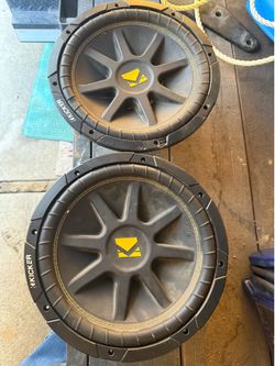 (2) 12” kicker subwoofer