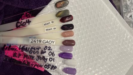 10 Gel Polish Bundle (4 Cat Eye & 6 Gel)