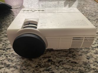 1080p Projector With Remote And Cables
