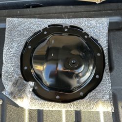GM Trucks Differential Cover