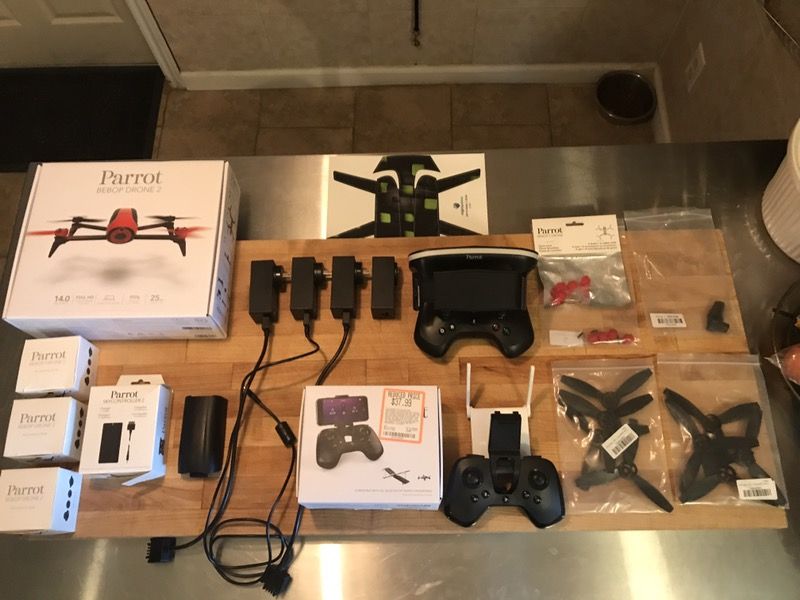 Parrot Bebop 2 Skycontroller 2 and accessories bundle (no drone)