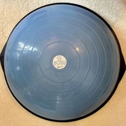 BOSU Balance Trainer