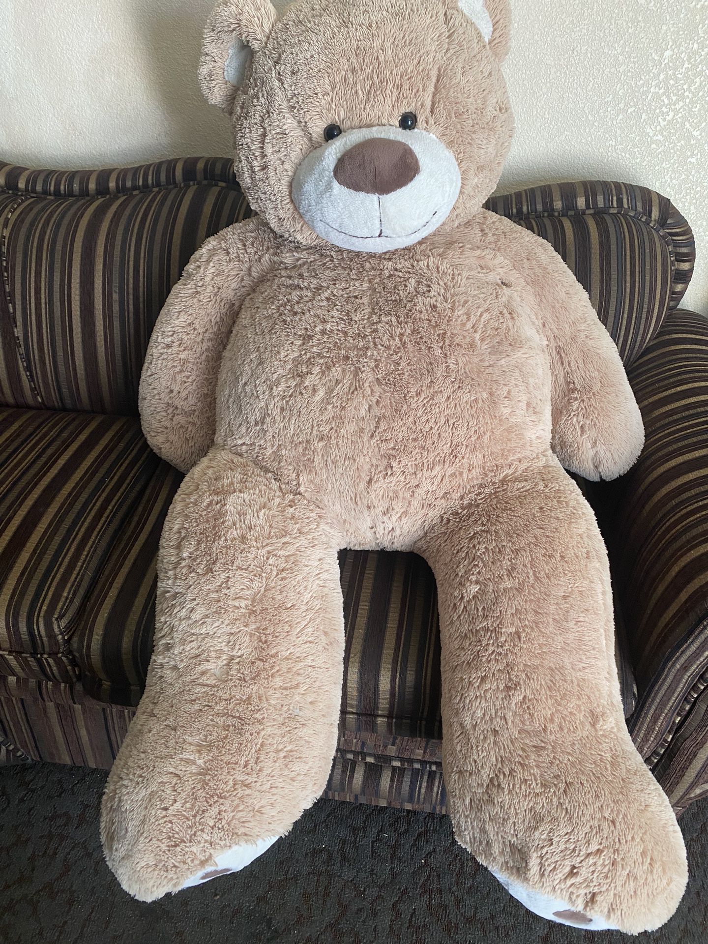Giant Teddy Bear Great For Baby Shower Decor 