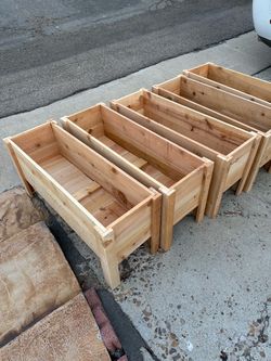 3ft long cedar planter box