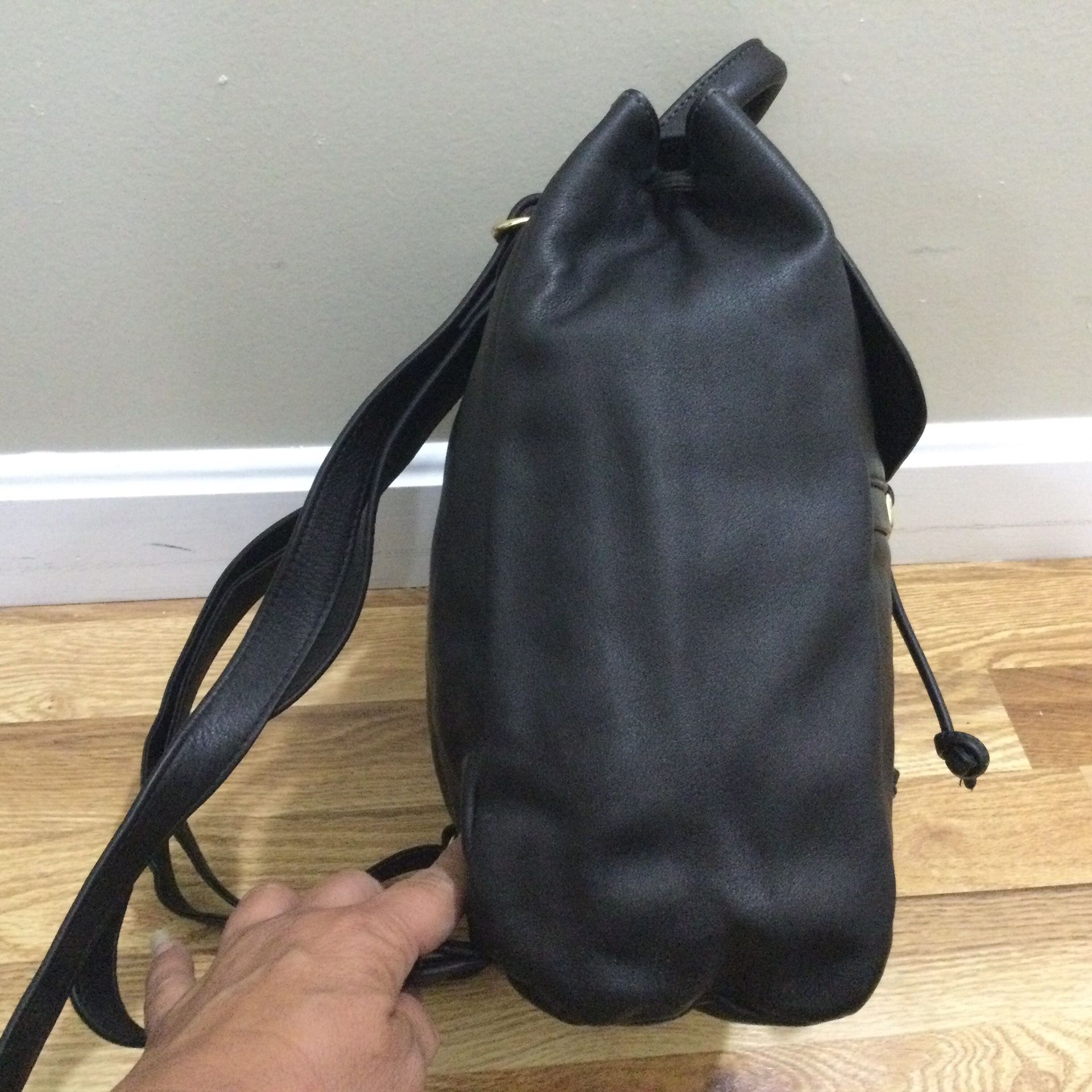 L.L. Bean Black Leather Backpack - Vintage NOS