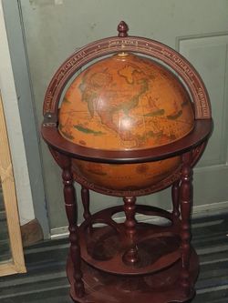 Vintage Old World Globe Bar Cabinet – Rolling Floor Drink Trolley