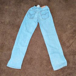 Light blue Levi jeans