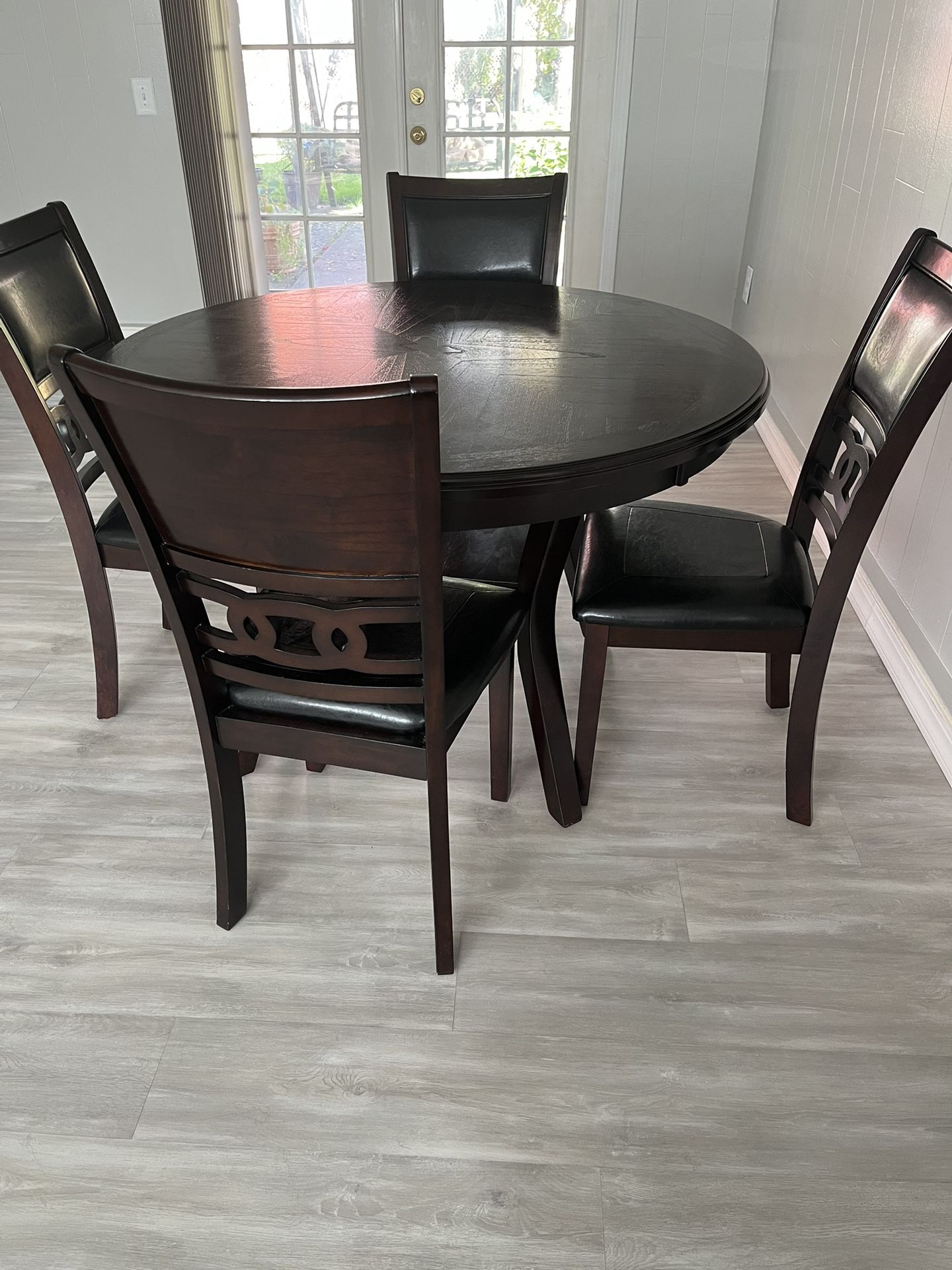 Dining Table Set + 2 Recliner Sofa And Loveseat. Coffee Table