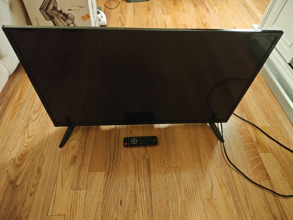ONN 32 INCH LED TV