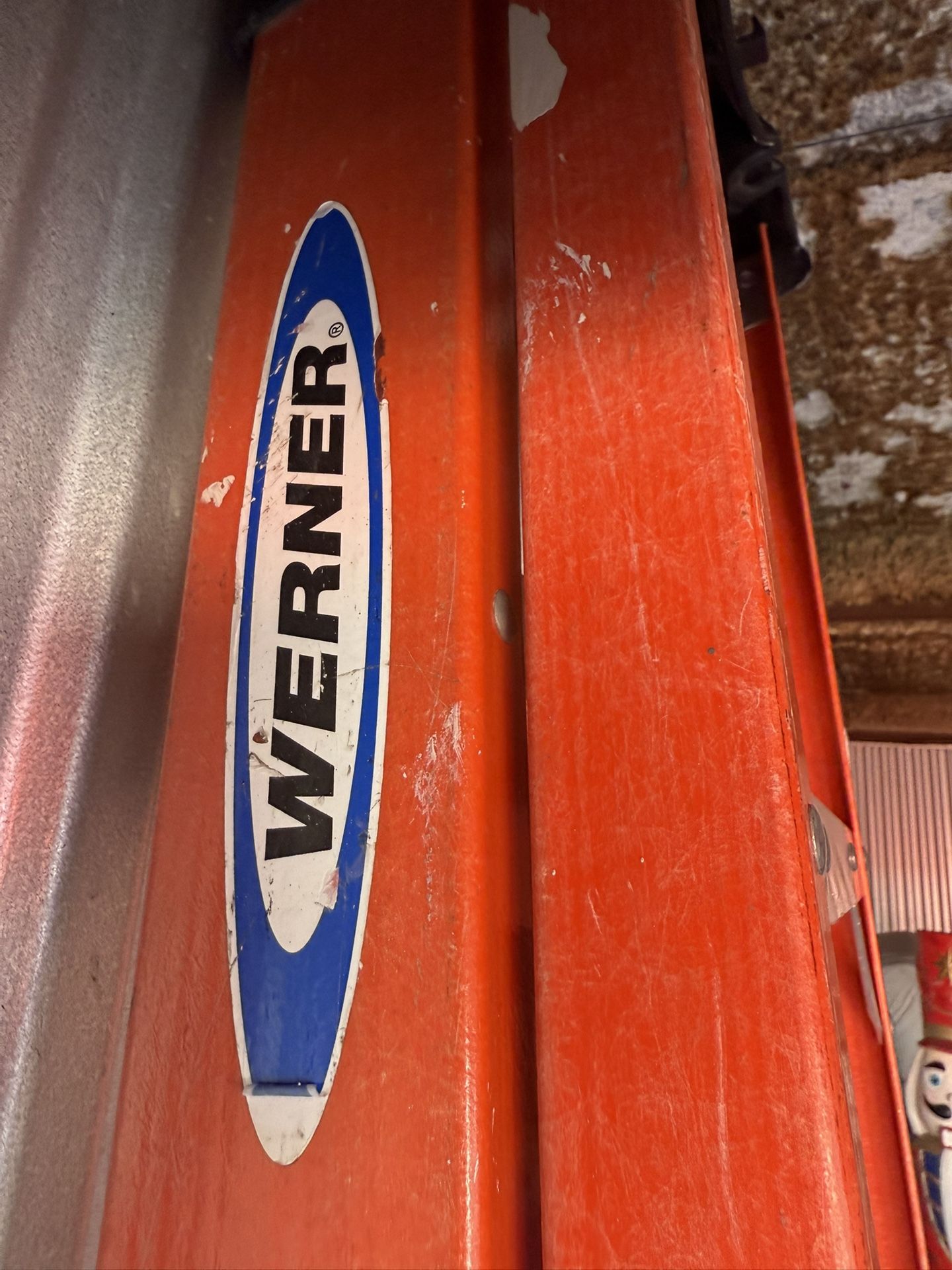 Werner Fiberglass Step Ladder – Excellent Condition