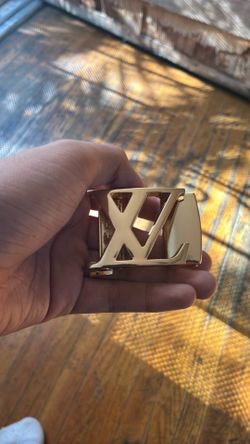 Lv belt buckle