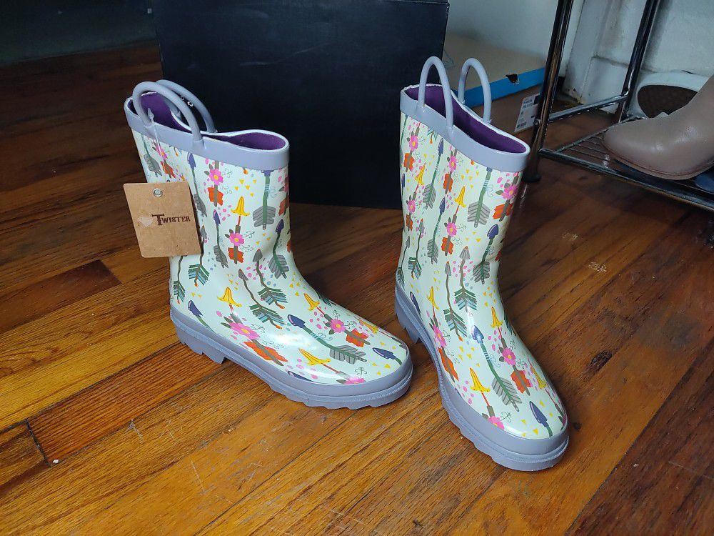 Twister Arrow And Flower Design Girl Rain Boots 