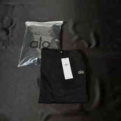 ALO HOODIE