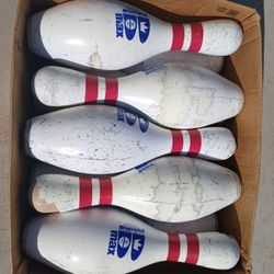 Bowling Pins 