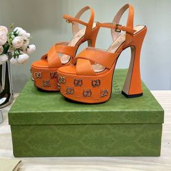 Gucci Women's Interlocking G studs Sandals 