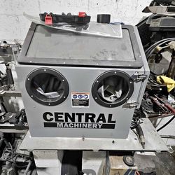 Sandblasting Cabinet