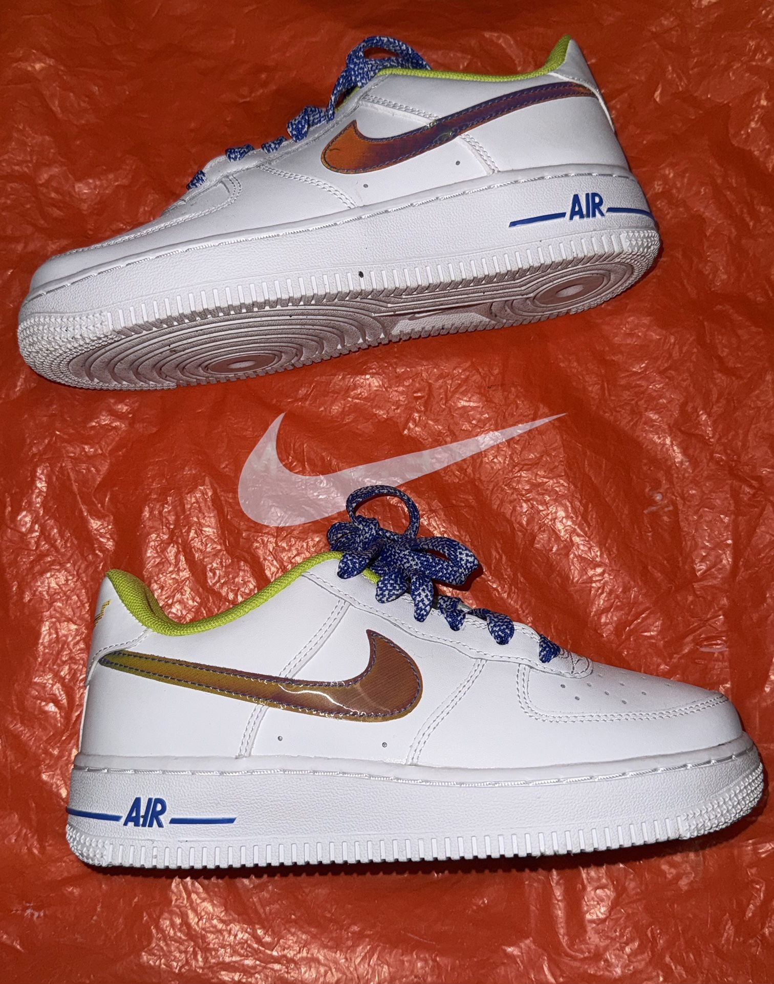 Nike Air Force 1 LV8