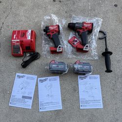 Milwaukee M18 FUEL 18V Lith-Ion Brushless Cordless Hammer Drill and Impact Driver Combo Kit (2-Tool) (Brand New)