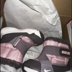 Toddler Nike Boots