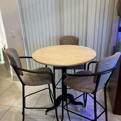 High Top Table with 3 Bar stools 
