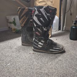 Dirt Bike Gear