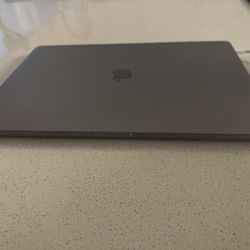 MacBook Pro 2019