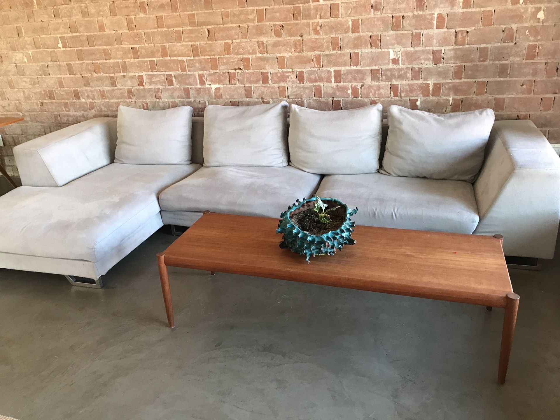 Gray fabric sectional couch
