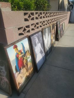 Pictures  Frame 30