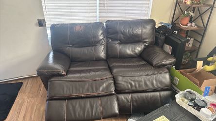 Reclining couch for 2