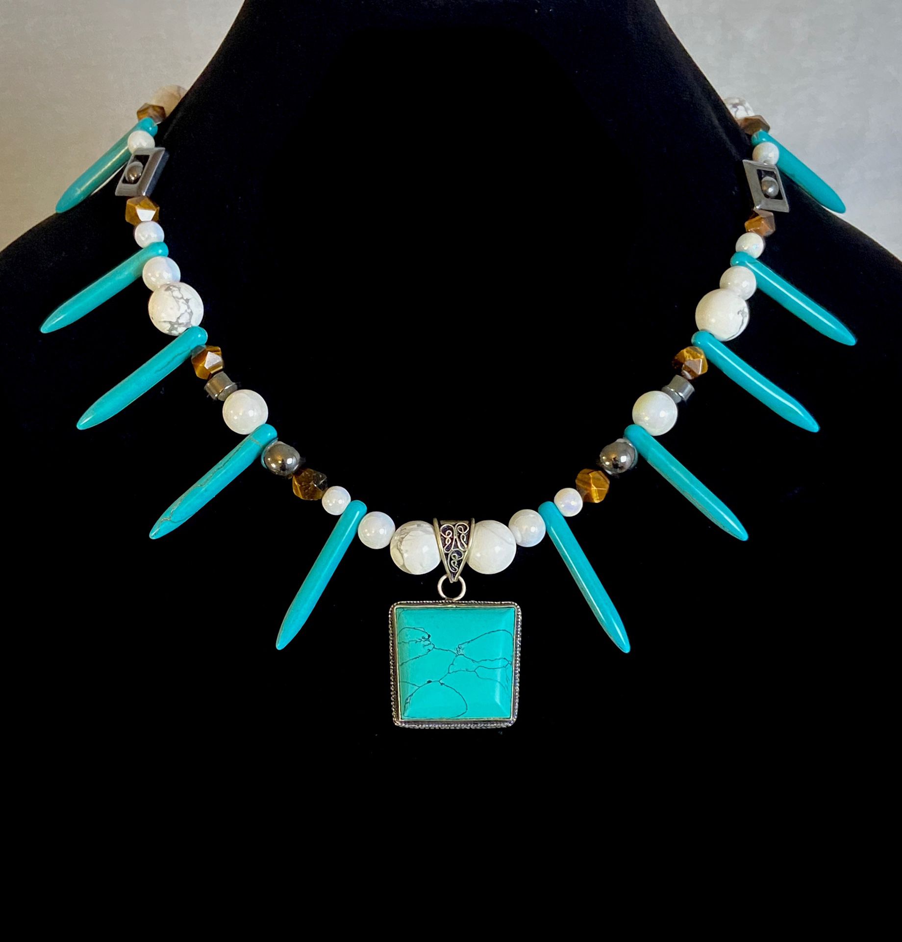 Turquoise Guardian Jewel Necklace