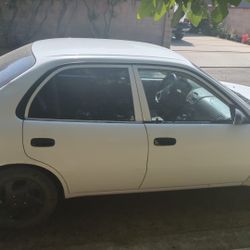 2001 Toyota Corolla