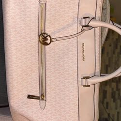 MK Duffle Bag 