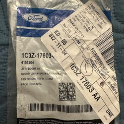 1 Windshield Wiper Jet Nozzle Ford 