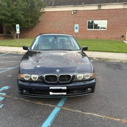 2003 BMW 525i