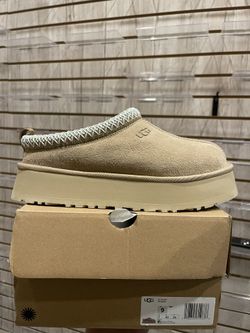 Ugg Tazz Sand 9W Platform