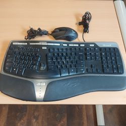 Microsoft  Profesional  Keyboard  +  Mouse 