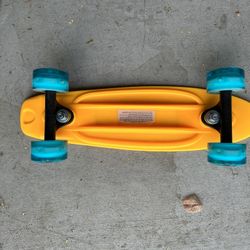 Kids Cruiser Skateboard NEW