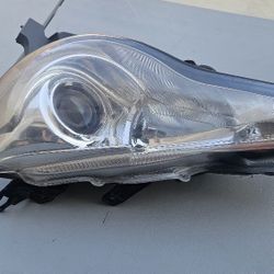 Scion Frs Drive Side Oem Headlight 