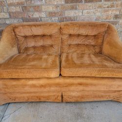 Adorable Mid-Century Vintage Gold Love Seat