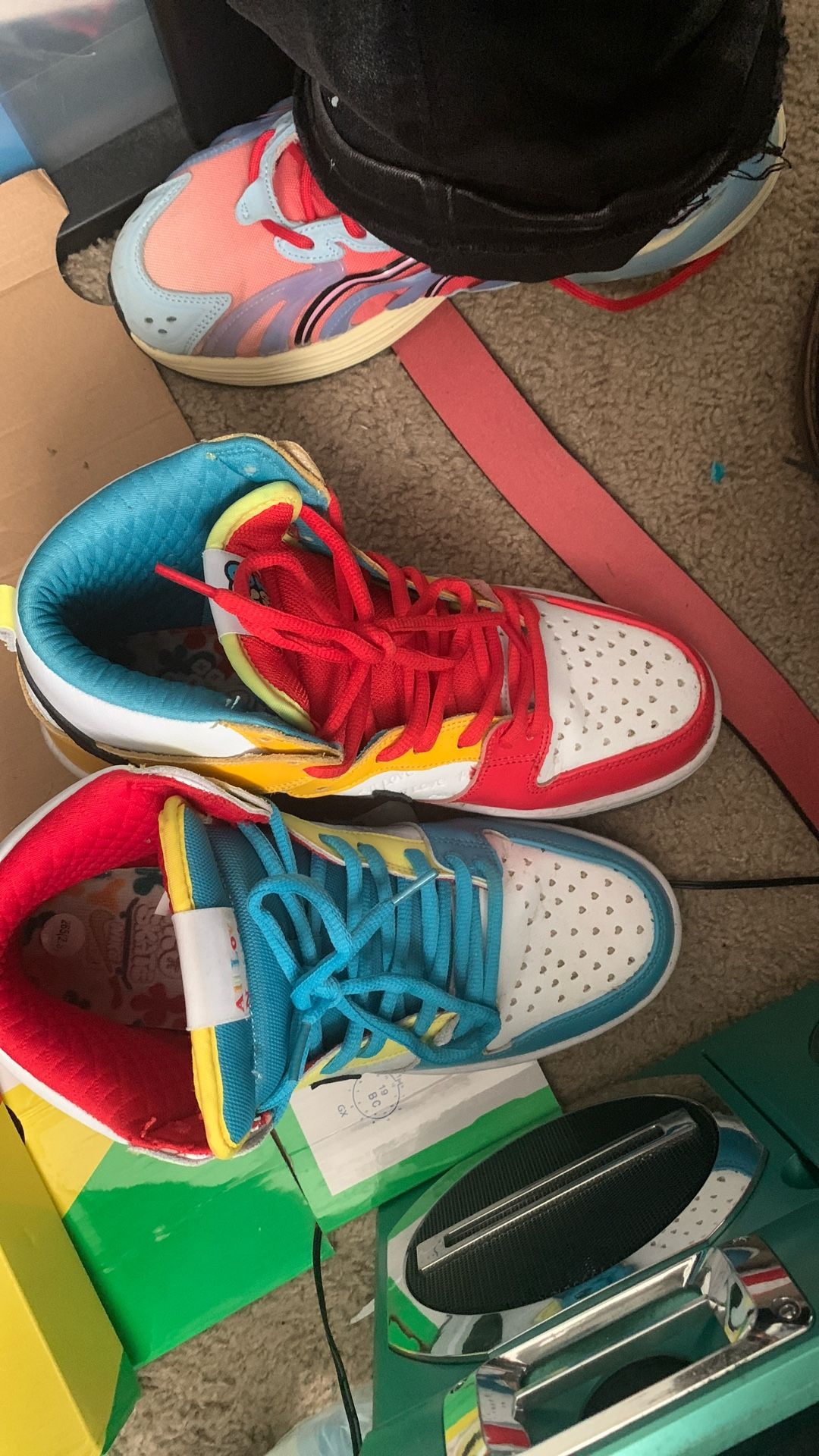 Nike SB Airmax Red blue yellow