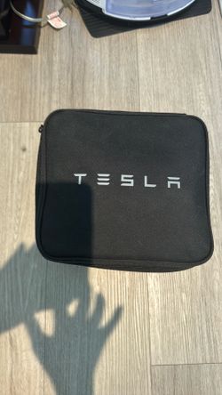 🚗 Tesla Model X Trailer Hitch Tow Hook – OEM